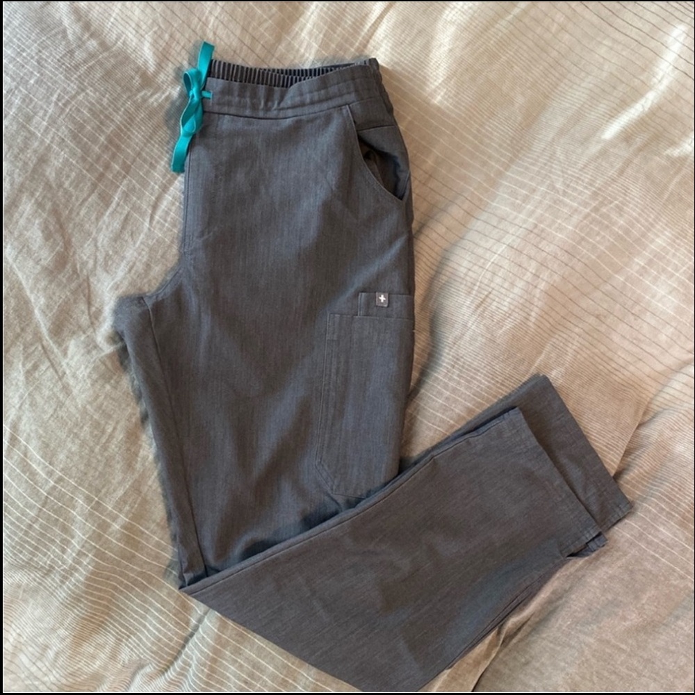 Figs EUC Yola medium pants Graphite regular length